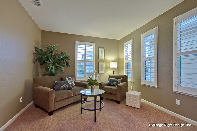 Right design. Right design. Design agency. Staging. Right design.